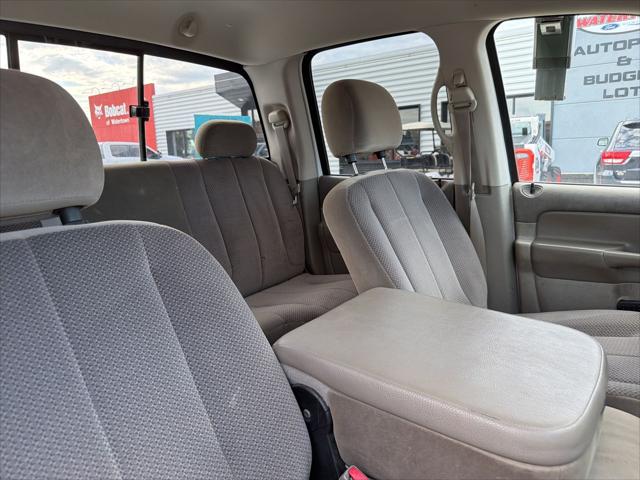2005 Dodge Ram 3500 SLT/Laramie