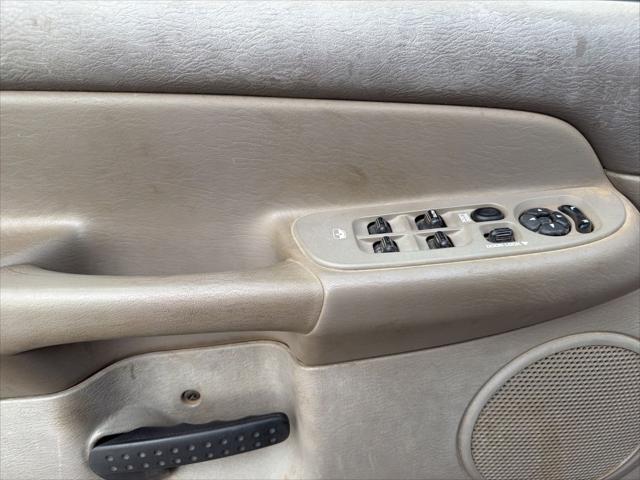 2005 Dodge Ram 3500 SLT/Laramie