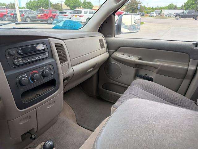 2005 Dodge Ram 3500 SLT/Laramie