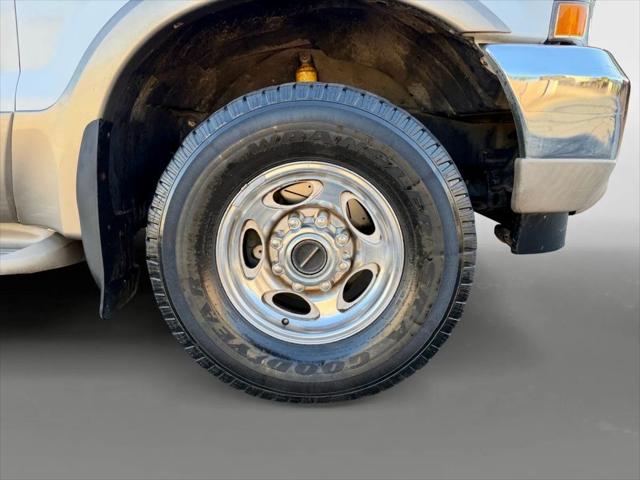 2002 Ford Excursion Sport Utility 4D