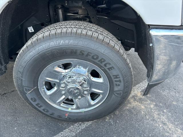 2026 Ram 3500 Tradesman Crew Cab 4x4 6'4" Box