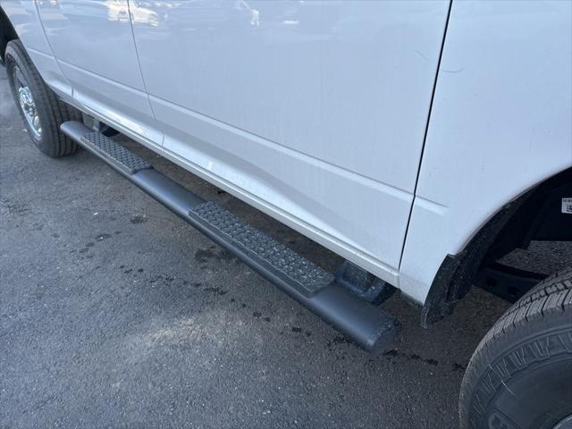 2026 Ram 3500 Tradesman Crew Cab 4x4 6'4" Box