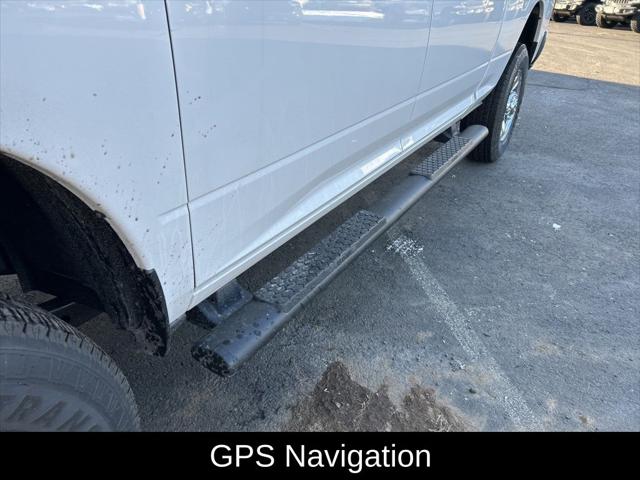 2026 Ram 3500 Tradesman Crew Cab 4x4 6'4" Box