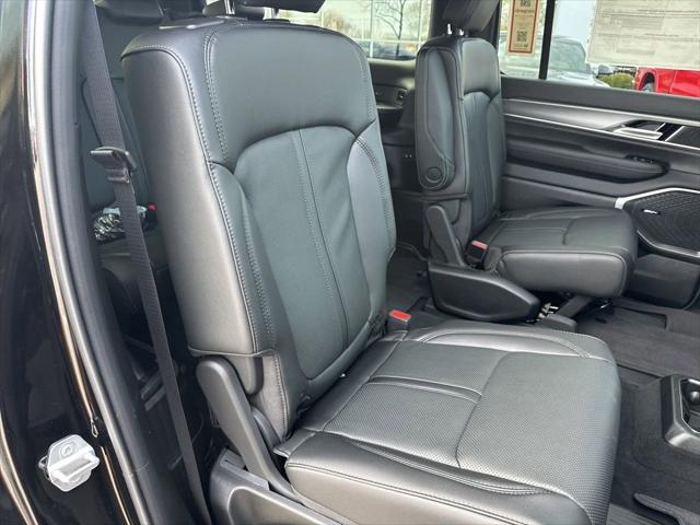 2026 Jeep Grand Wagoneer L 4x4