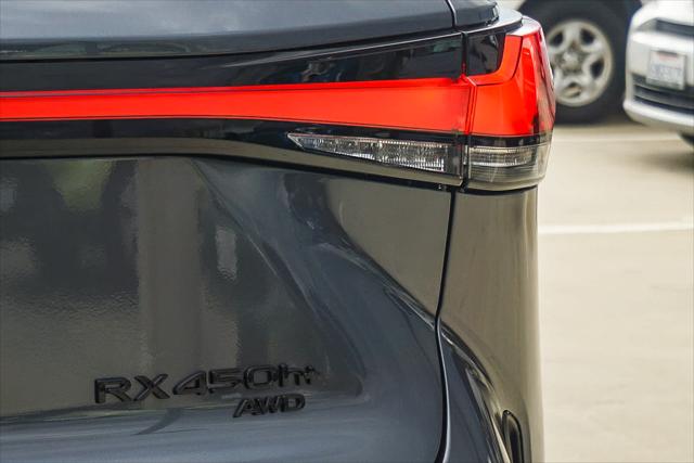2026 Lexus RX 450h+ Premium