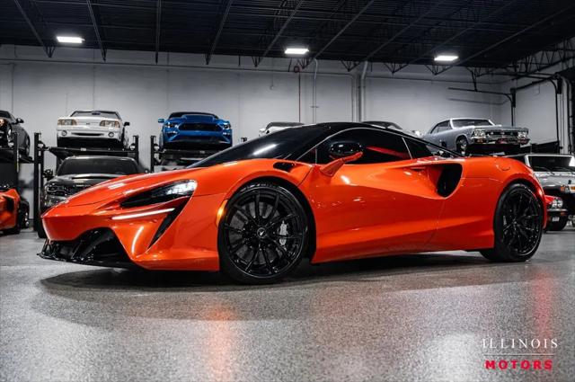 2023 McLaren Artura Coupe for sale in Cary, IL