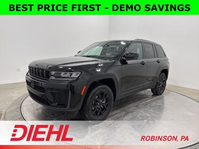 2026 Jeep Grand Cherokee GRAND CHEROKEE LAREDO ALTITUDE 4X4