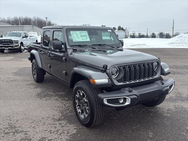 2026 Jeep Gladiator GLADIATOR SAHARA 4X4