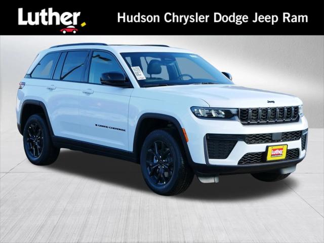 2026 Jeep Grand Cherokee Altitude 4x4 for sale in Hudson, WI