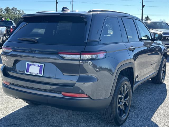 2026 Jeep Grand Cherokee Altitude 4x2