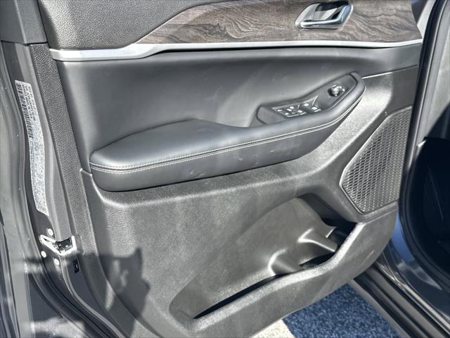 2026 Jeep Grand Cherokee Altitude 4x2