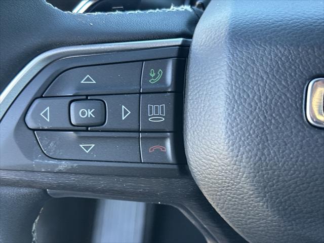 2026 Jeep Grand Cherokee Altitude 4x2