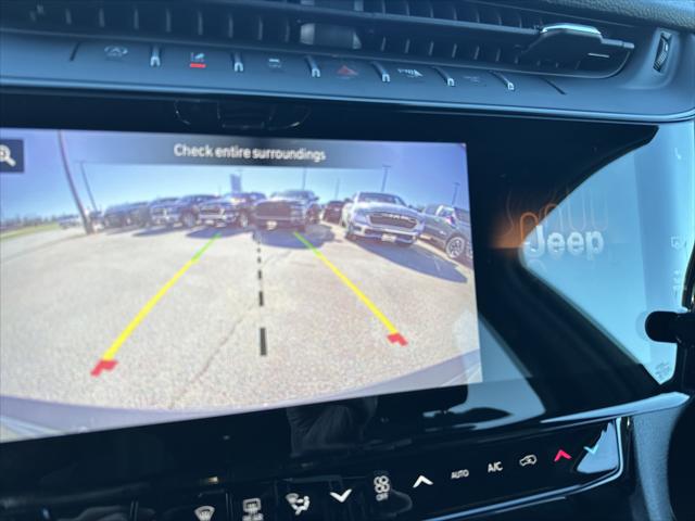 2026 Jeep Grand Cherokee Altitude 4x2