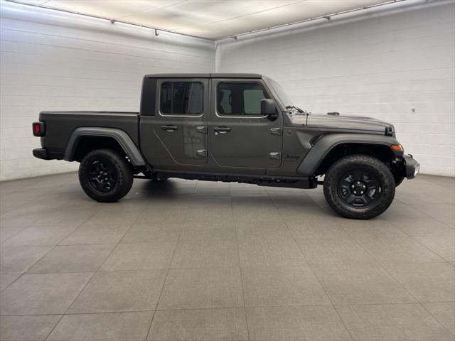 2026 Jeep Gladiator GLADIATOR SPORT 4X4