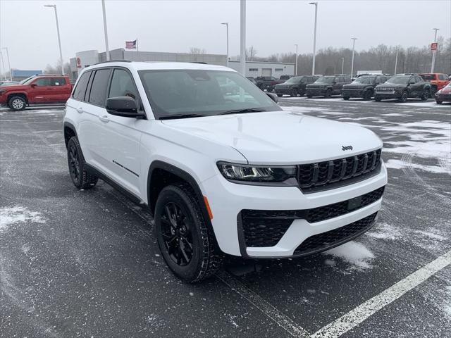 2026 Jeep Grand Cherokee GRAND CHEROKEE LAREDO ALTITUDE 4X4