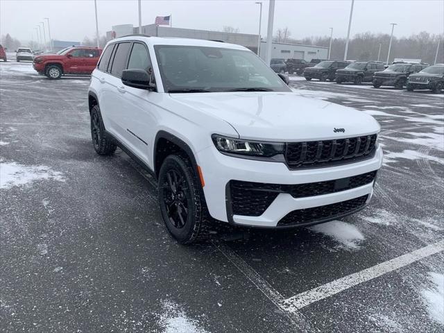 2026 Jeep Grand Cherokee GRAND CHEROKEE LAREDO ALTITUDE 4X4 2026 Jeep Grand Cherokee GRAND CHEROKEE LAREDO ALTITUDE 4X4