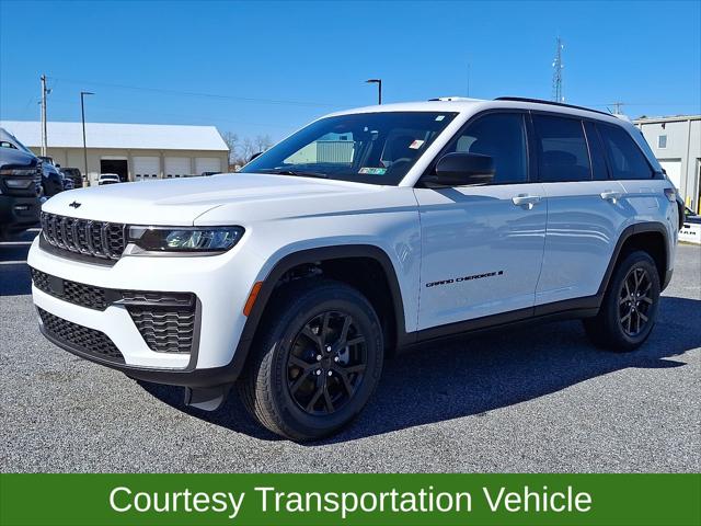 2026 Jeep Grand Cherokee GRAND CHEROKEE LAREDO ALTITUDE 4X4 2026 Jeep Grand Cherokee GRAND CHEROKEE LAREDO ALTITUDE 4X4