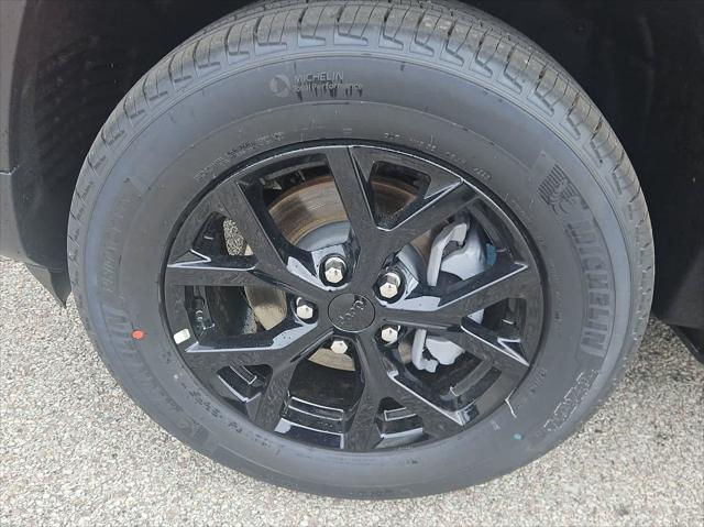 2026 Jeep Grand Cherokee GRAND CHEROKEE LAREDO ALTITUDE 4X4 2026 Jeep Grand Cherokee GRAND CHEROKEE LAREDO ALTITUDE 4X4