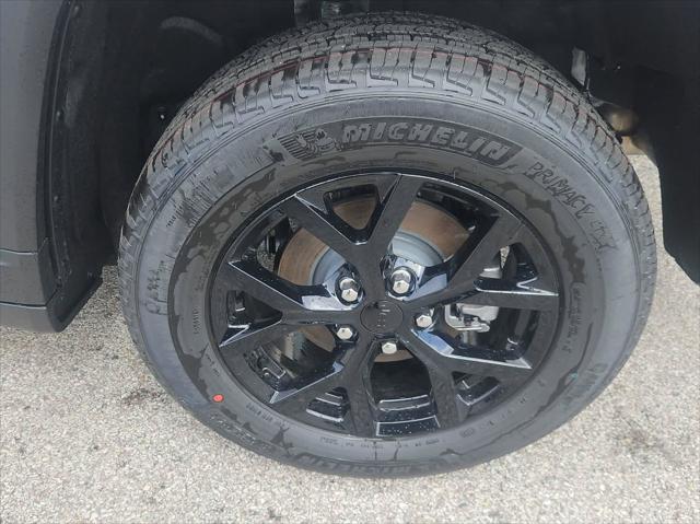 2026 Jeep Grand Cherokee GRAND CHEROKEE LAREDO ALTITUDE 4X4 2026 Jeep Grand Cherokee GRAND CHEROKEE LAREDO ALTITUDE 4X4