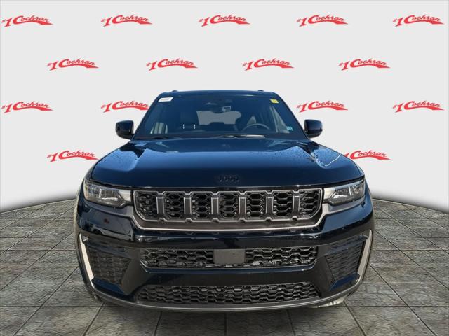 2026 Jeep Grand Cherokee Altitude 4x4
