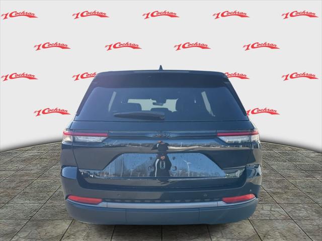 2026 Jeep Grand Cherokee Altitude 4x4