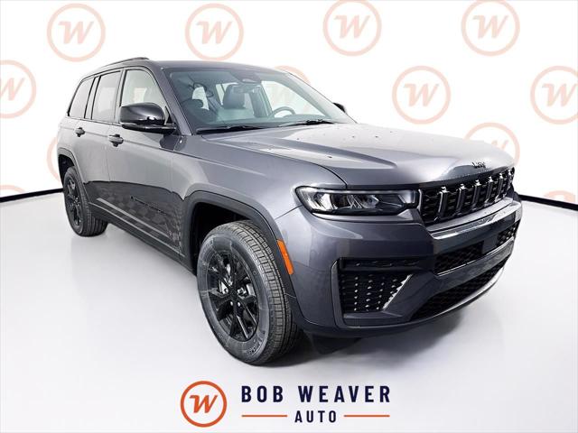 2026 Jeep Grand Cherokee GRAND CHEROKEE LAREDO ALTITUDE 4X4