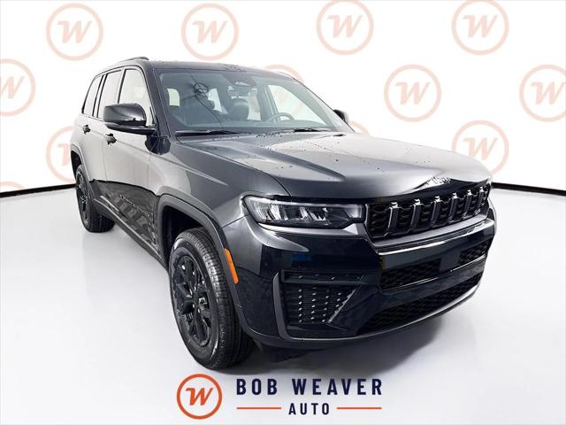2026 Jeep Grand Cherokee GRAND CHEROKEE LAREDO ALTITUDE 4X4