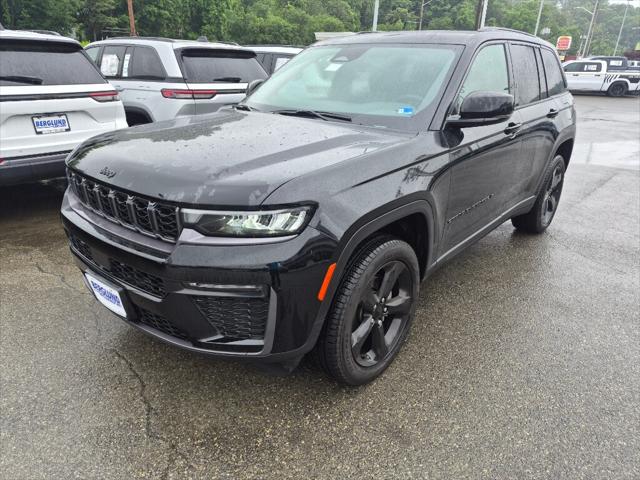 2026 Jeep Grand Cherokee GRAND CHEROKEE LIMITED 4X4 2026 Jeep Grand Cherokee GRAND CHEROKEE LIMITED 4X4