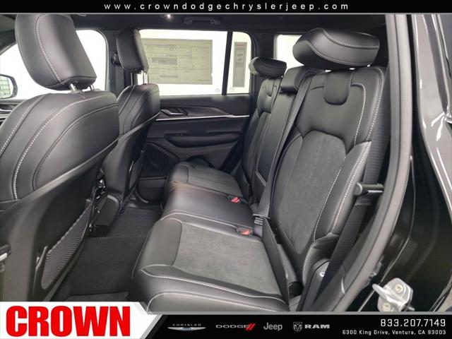 2026 Jeep Grand Cherokee Altitude 4x2