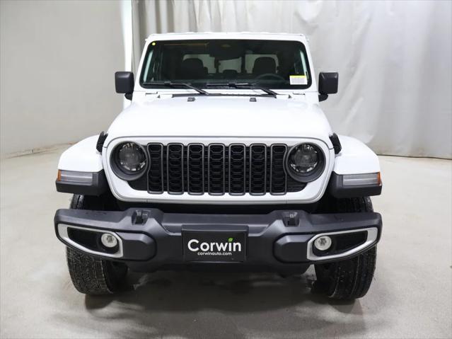 2026 Jeep Gladiator GLADIATOR SAHARA 4X4