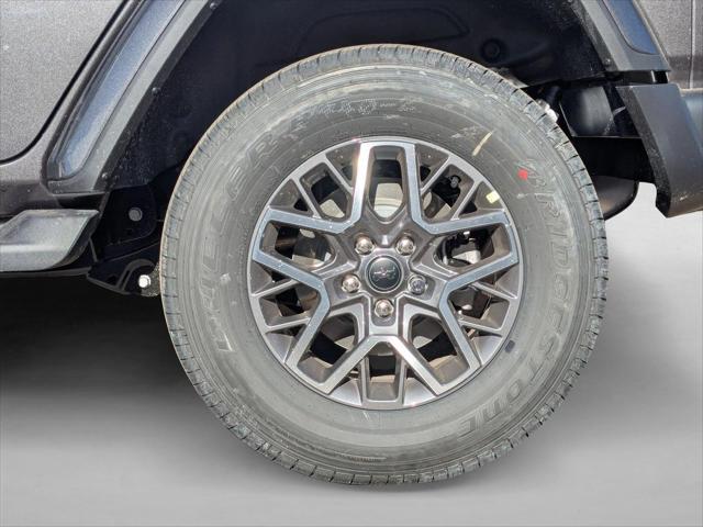 2026 Jeep Wrangler 4-Door Sahara 4x4