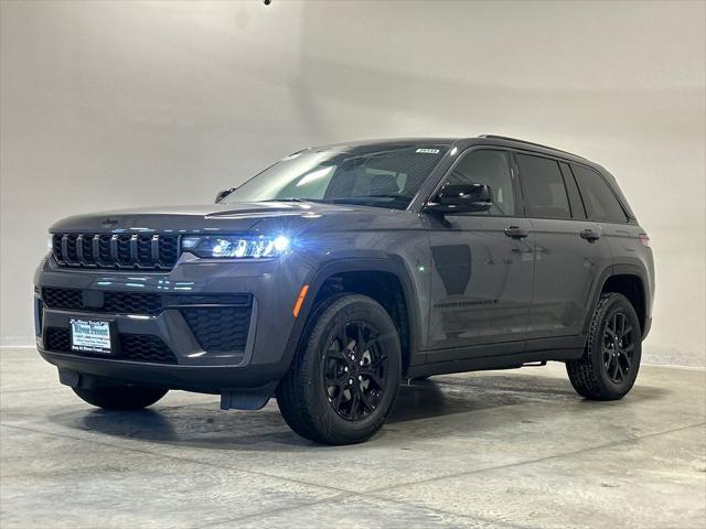 2026 Jeep Grand Cherokee GRAND CHEROKEE LAREDO ALTITUDE 4X4
