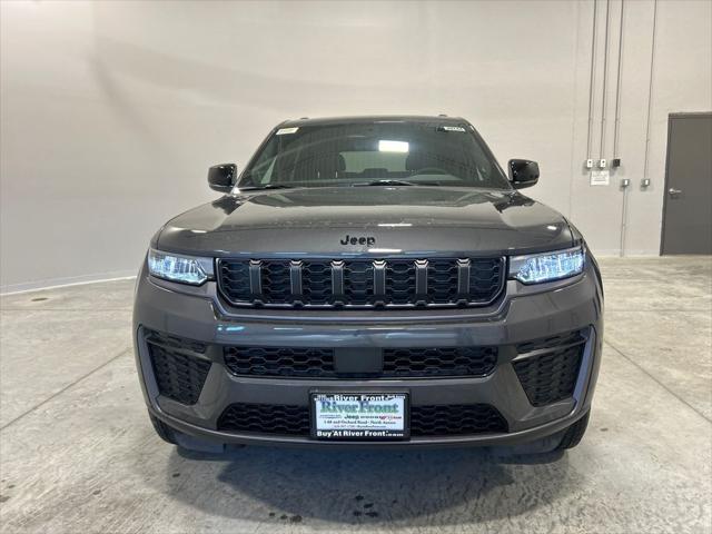 2026 Jeep Grand Cherokee GRAND CHEROKEE LAREDO ALTITUDE 4X4 2026 Jeep Grand Cherokee GRAND CHEROKEE LAREDO ALTITUDE 4X4