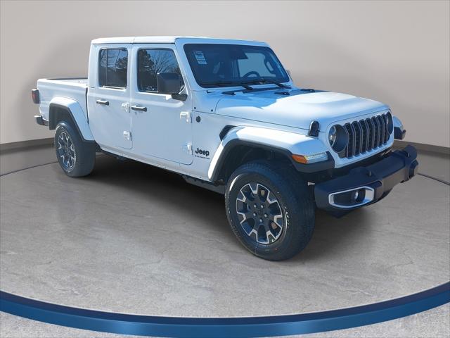 2026 Jeep Gladiator GLADIATOR SAHARA 4X4
