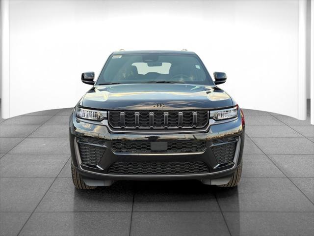 2026 Jeep Grand Cherokee GRAND CHEROKEE LAREDO ALTITUDE 4X4 2026 Jeep Grand Cherokee GRAND CHEROKEE LAREDO ALTITUDE 4X4