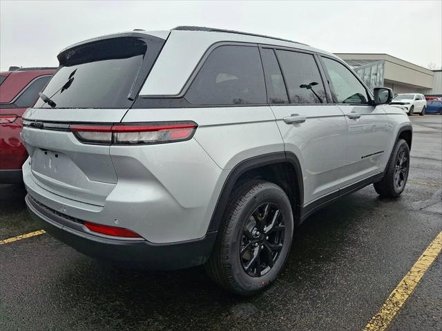 2026 Jeep Grand Cherokee Altitude 4x4