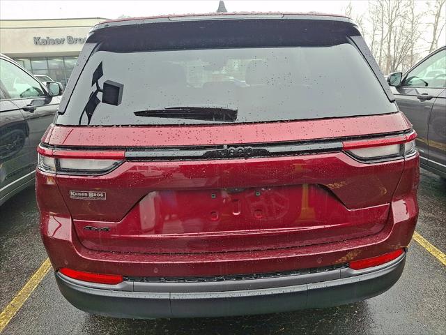 2026 Jeep Grand Cherokee Altitude 4x4