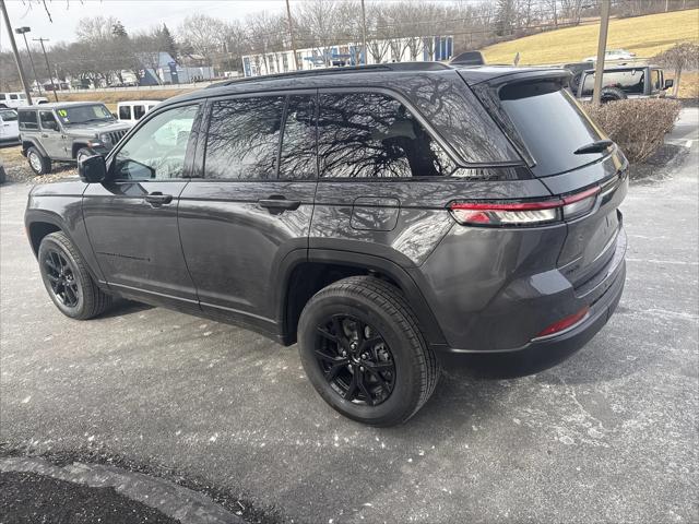 2026 Jeep Grand Cherokee Altitude 4x4