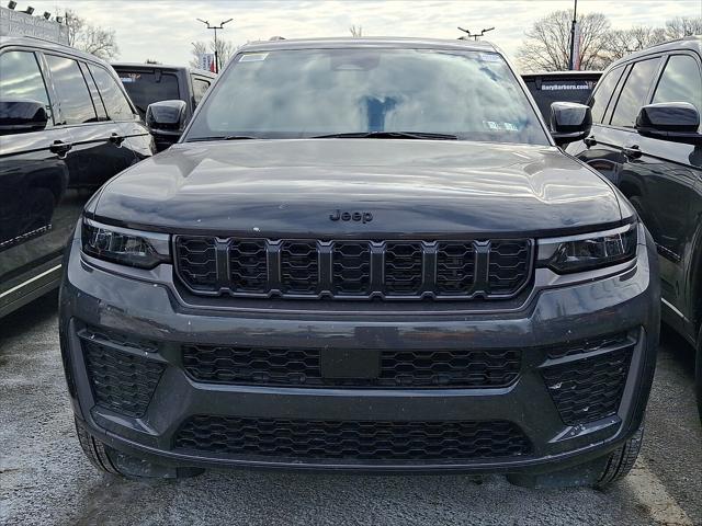 2026 Jeep Grand Cherokee GRAND CHEROKEE LAREDO ALTITUDE 4X4 2026 Jeep Grand Cherokee GRAND CHEROKEE LAREDO ALTITUDE 4X4