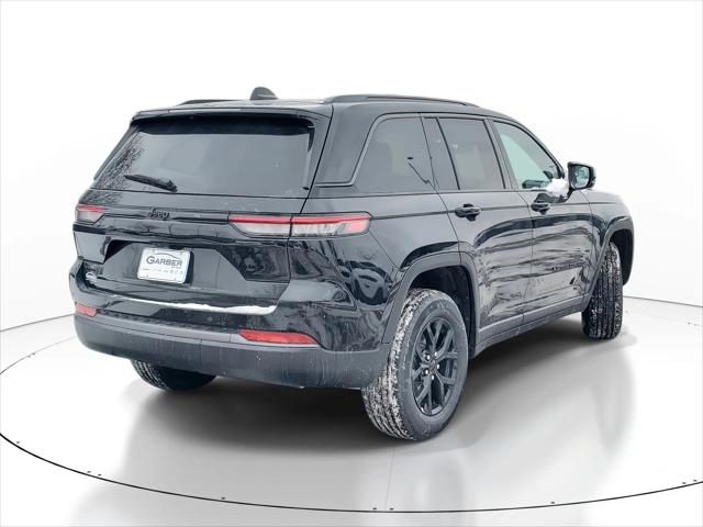 2026 Jeep Grand Cherokee GRAND CHEROKEE LAREDO ALTITUDE 4X4