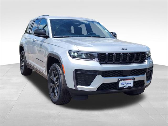 2026 Jeep Grand Cherokee GRAND CHEROKEE LAREDO ALTITUDE 4X4 2026 Jeep Grand Cherokee GRAND CHEROKEE LAREDO ALTITUDE 4X4