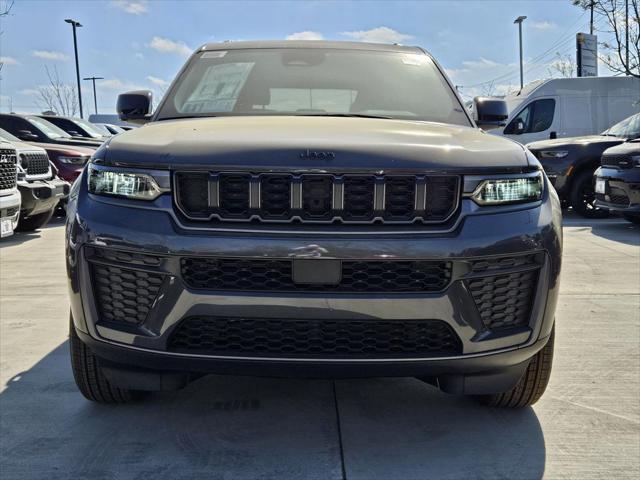 2026 Jeep Grand Cherokee Altitude 4x2
