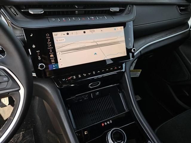 2026 Jeep Grand Cherokee Altitude 4x2