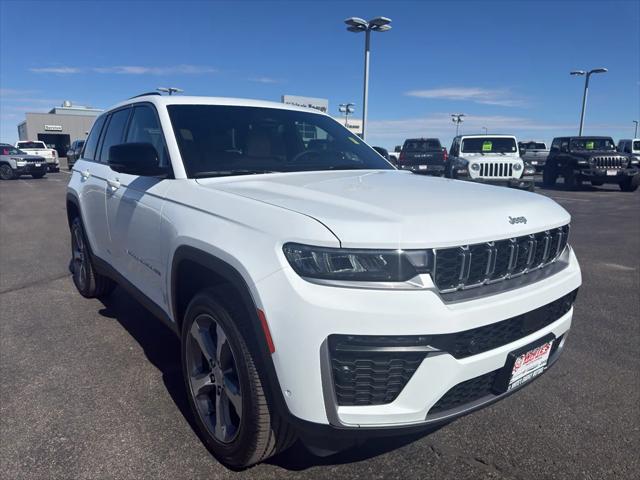 2026 Jeep Grand Cherokee GRAND CHEROKEE LIMITED 4X4