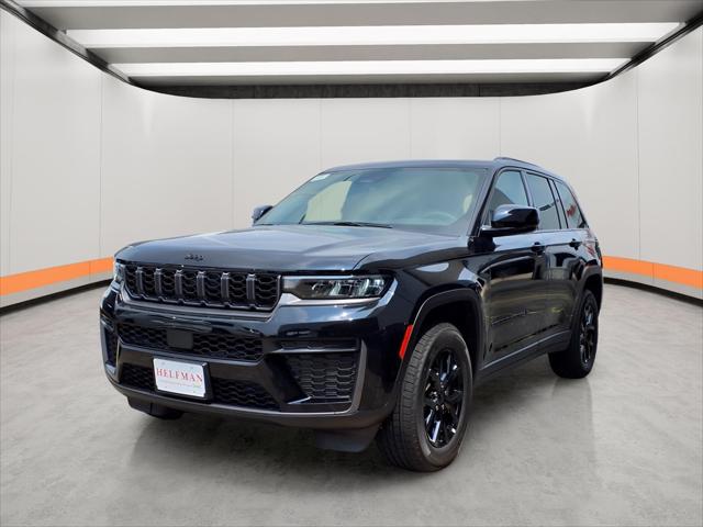 2026 Jeep Grand Cherokee GRAND CHEROKEE LAREDO ALTITUDE 4X2 2026 Jeep Grand Cherokee GRAND CHEROKEE LAREDO ALTITUDE 4X2
