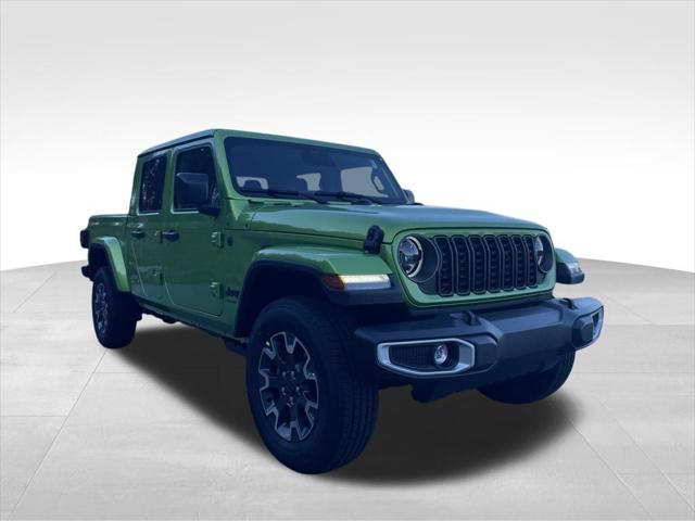 2026 Jeep Gladiator GLADIATOR SAHARA 4X4