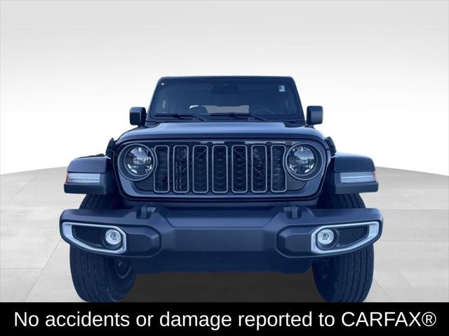 2026 Jeep Gladiator GLADIATOR SAHARA 4X4