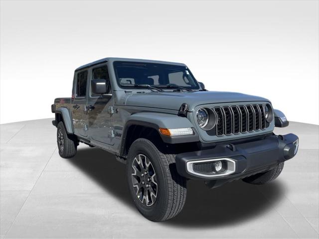 2026 Jeep Gladiator GLADIATOR SAHARA 4X4