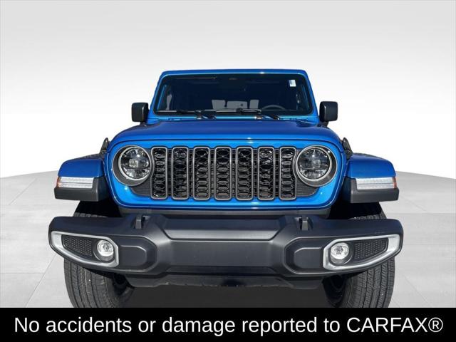 2026 Jeep Gladiator GLADIATOR SAHARA 4X4