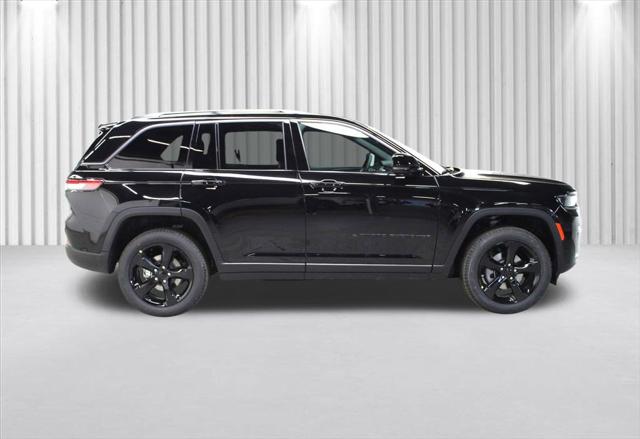 2026 Jeep Grand Cherokee GRAND CHEROKEE LIMITED 4X4 2026 Jeep Grand Cherokee GRAND CHEROKEE LIMITED 4X4
